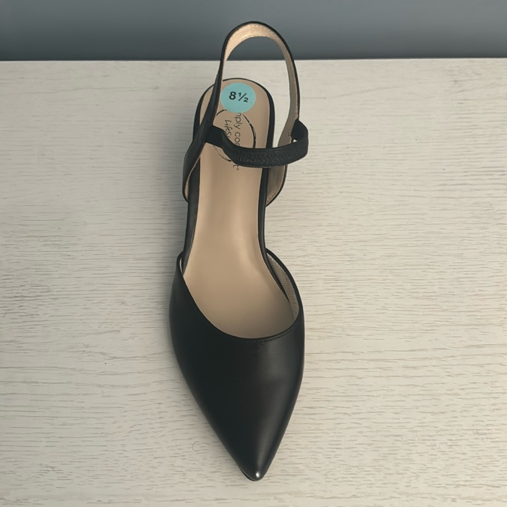 Women casual shoe